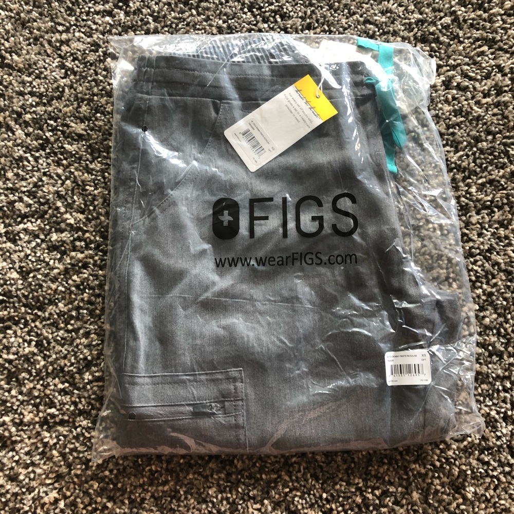 Figs yola scrub pants